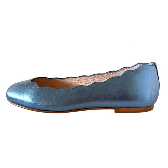 French Sole FS/NY Jigsaw Metallic Blue Leather  Scalloped Ballet Flats Size 5B - Picture 1 of 9